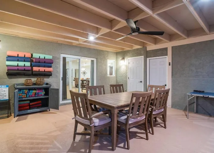 Holiday home Private Luxury Gem W/ Pool & Near Mt. Lemmon!