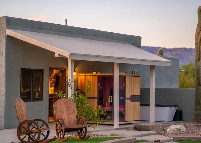 Private Luxury Gem W/ Pool & Near Mt. Lemmon! *